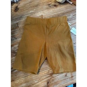 NWT. Good American biker shorts sz 3